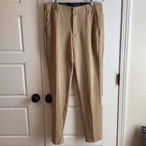Men’s Nike DriFit Khaki Pants